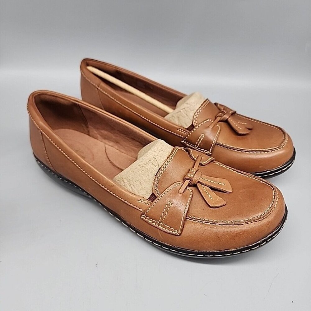 Clarks Women's 11 Brown Loafers Leather Tassels Slip On